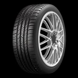Kumho Crugen HP71 tire