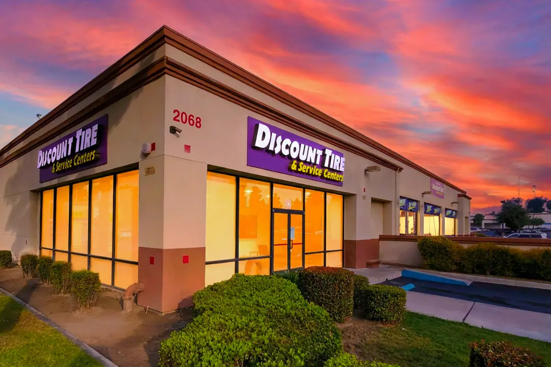 Discount Tire & Service Centers Redlands storefront at 2068 W. Redlands Blvd Suite A